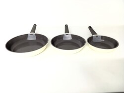 15016 - 3 Parça, İndüksiyonlu Ocak Uyumlu, Döküm, Seramik, ( 20 - 24 - 28 Cm ) Tava Seti Krem Rengi - Thumbnail